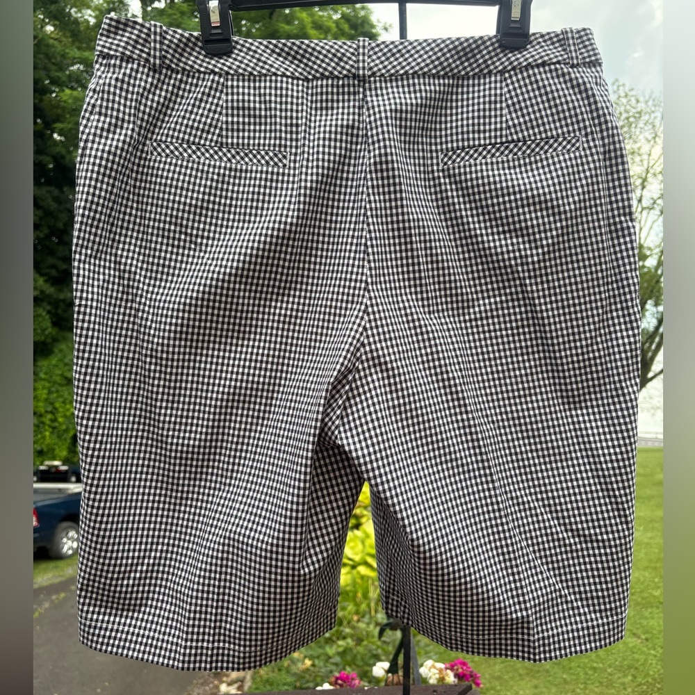 Talbots Dressy Black and White Gingham Check Bermuda Shorts Work Sz 16 - Picture 3 of 7